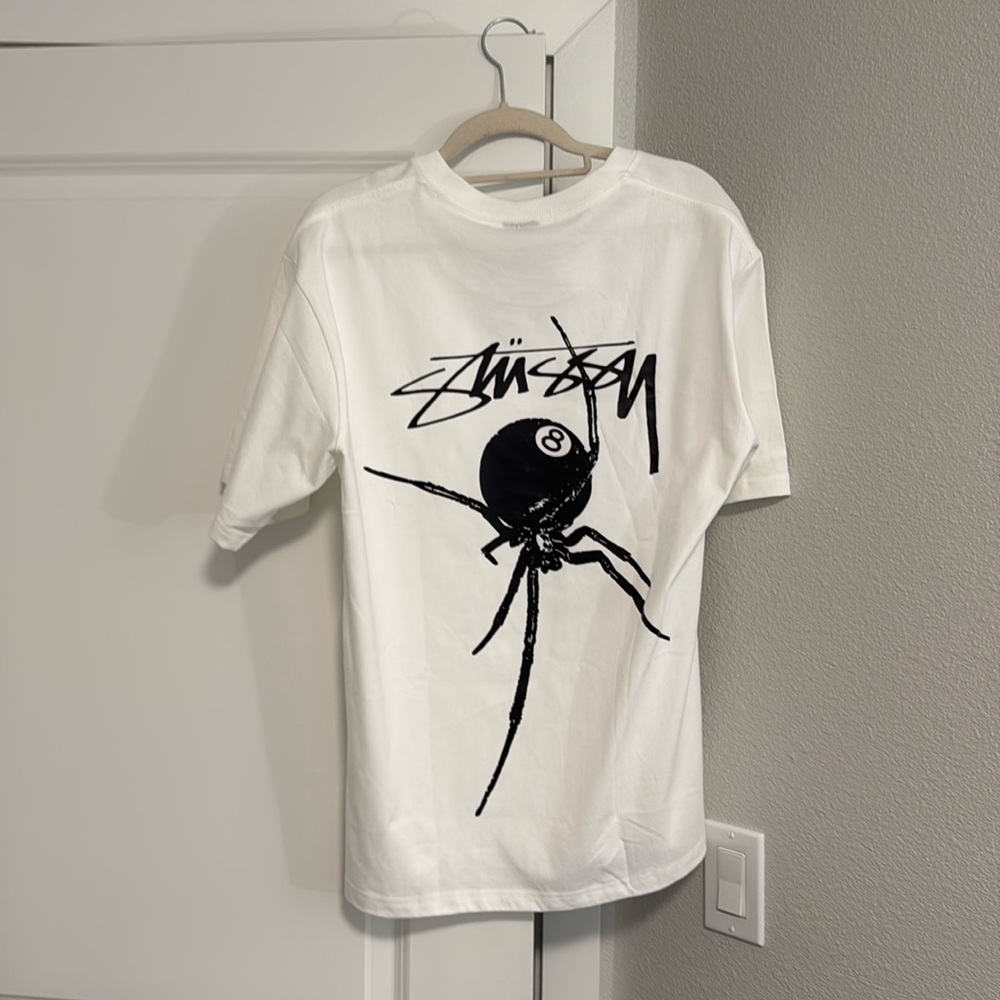 Stussy t-shirt new size Medium